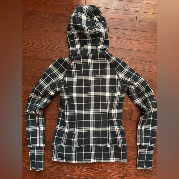 EUC lululemon Scuba Hoodie II Varsity Plaid Size 4 - Picture 2 of 10